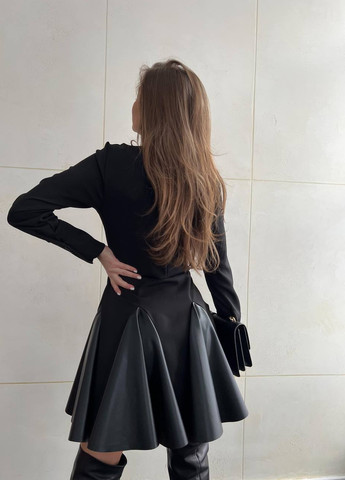 Чорна кежуал сукня з шкіряними вставками з спідницею-сонце Vakko однотонна