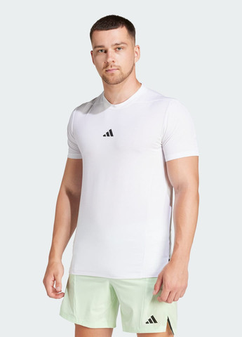 Белая футболка designed for training workout adidas