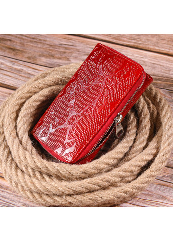 Яркое женское портмоне из лакированной фактурной кожи 21428 Красный Karya (258286357)