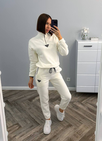 Спортивний флісовий костюм LeVi (261408893)