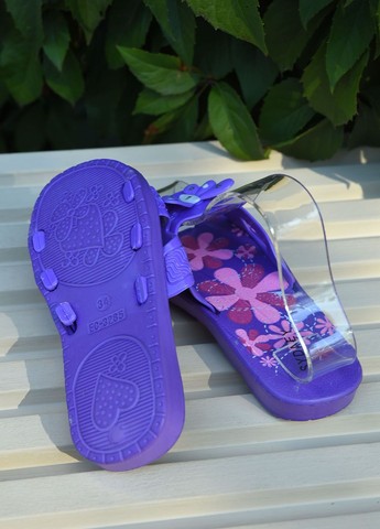 Шльопанці дитячі для дівчинки фіолетового кольору Let's Shop (263591230)