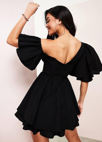 Чорна чорна міні сукня з пишними рукавами Asos