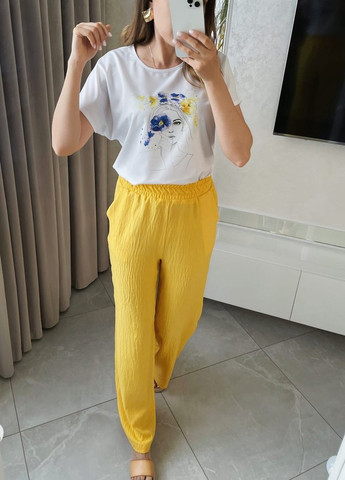 Жіночий костюм двійка колір брюк жовтий р.48/50 435361 New Trend (259328436)