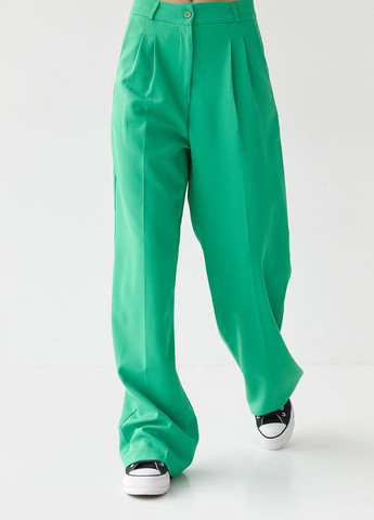 Зеленые классические демисезонные брюки QU style