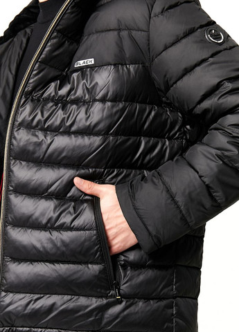 Черная демисезонная куртка с капюшоном модель ZPJV 1712