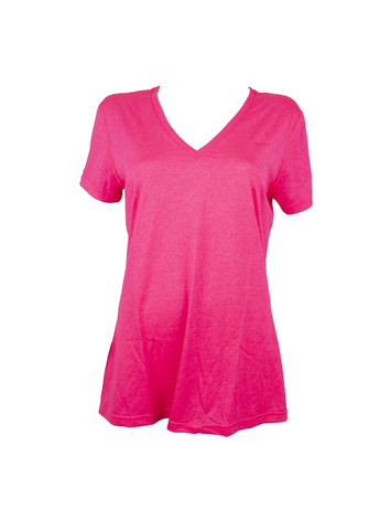 Розовая футболка Nike