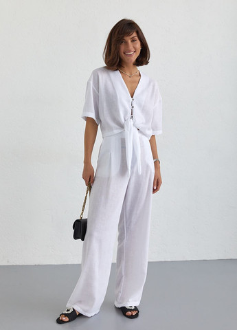 Женский летний костюм с брюками и блузкой на завязках - белый Lurex (262810284)