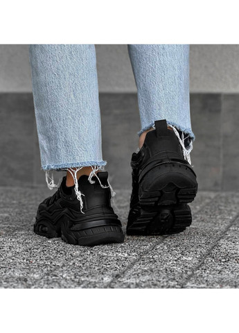 Черные демисезонные черные кроссовки stark Veagia