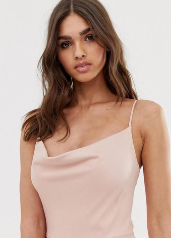 Пудровое праздничный, вечернее платье макси с воротником-хомутом lipsy Asos