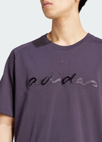 Фіолетова футболка graphic adidas