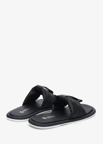 Черные шлепанцы Estro