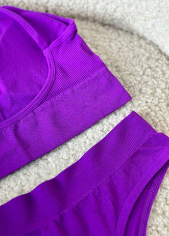 Фиолетовый демисезонный комплект безшовного женского нинего белья No Brand