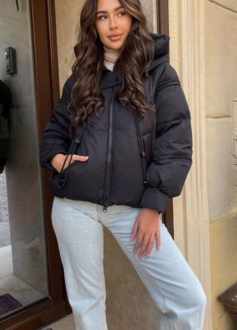 Чорна зимня жіноча зимова коротка куртка 940072 Towmy
