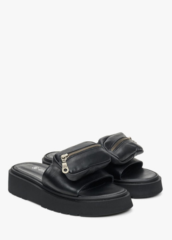 Черные шлепанцы Estro