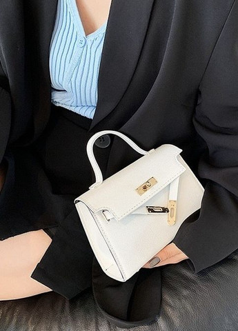 Жіноча сумка крос-боді на ремінці біла No Brand (276530058)