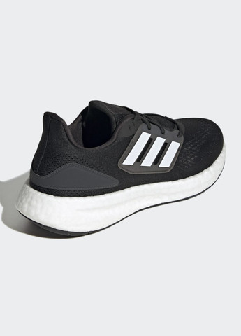 Черные всесезонные кроссовки для бега pureboost 22 adidas