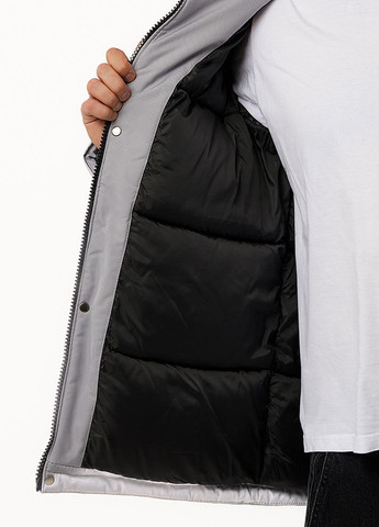 Сіра демісезонна чоловіча коротка куртка колір сірий цб-00220366 K.F.G.L.