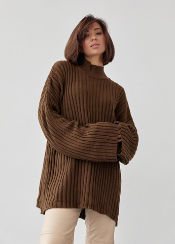 Темно-коричневый зимний женский вязаный свитер oversize в рубчик - темно-коричневый Lurex