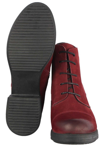 Осенние женские ботинки на каблуке 34001 - 2 Buts из натурального нубука