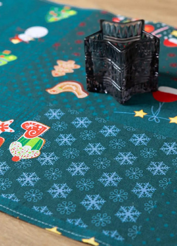 Новогодняя праздничная хлопковая скатерть дорожка раннер на обеденный стол с узором 140х47 см (475724-Prob) Волшебные истории Unbranded (270827892)