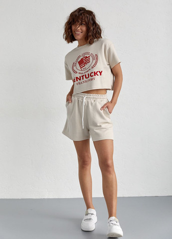 Жіночий спортивний комплект із шортами та футболкою - бежевий Lurex (262810610)