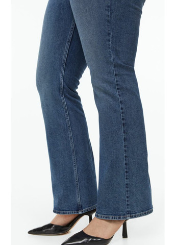 Женские джинсы Bootcut Н&М (56042) W34 Светло-синие H&M - (260644928)