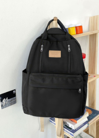 Вместительный стильный женский рюкзак / молодежный рюкзак сумка с брелком / городской стиль 2023 9130 Черный 68592 DobraMAMA (264736770)