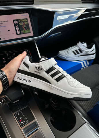 Білі Осінні кросівки чоловічі, вьетнам adidas Forum 84 Low White Black