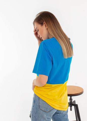 Желтая женская футболка цвет желто-голубой 432082 New Trend