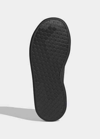 Чорні кросівки advantage court lifestyle adidas