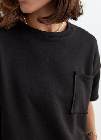 Трикотажный женский костюм с шортами и футболкой - черный Lurex (262809970)