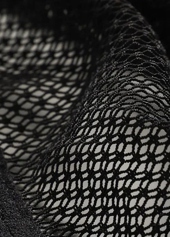 Черный демисезонный женский комплект нижнего белья alluring No Brand