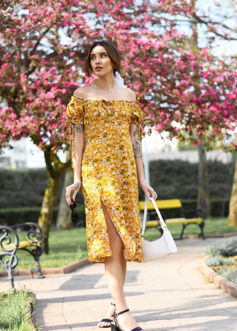 Желтое женское платье софт No Brand