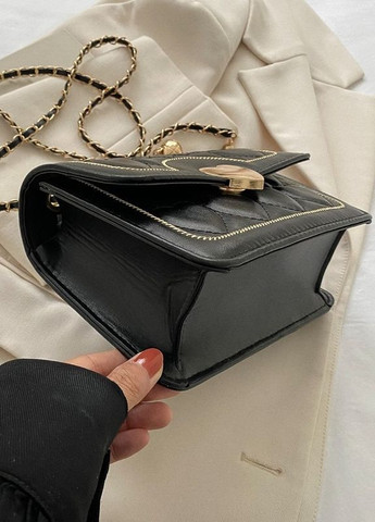 Жіноча класична сумка крос-боді на цепочці чорна No Brand (273232533)