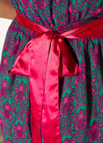 Прозрачное кэжуал платье женское с атласным поясом (малиново-зеленый) Time of Style однотонное