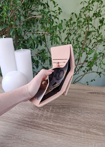 Гаманець жіночий маленький на кнопці з поцілунком Tailian (258962383)