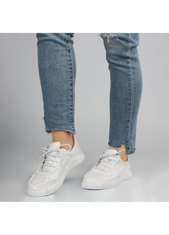 Белые демисезонные женские кроссовки 197123 Buts