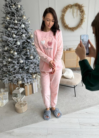 Светло-розовая нежная теплая пижамка Vakko