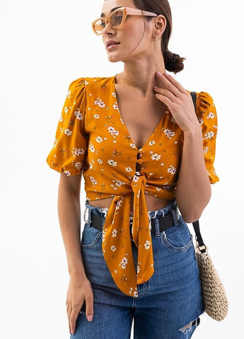Горчичная демисезонная блуза- топ горчичный укороченный с цветочным принтом No Brand