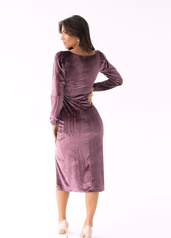 Бузкова відвертий велюрова сукня міді з розпіркою - бузковий No Brand