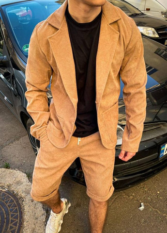 Класичний чоловічий піджак із шортами бежевого кольору в рубчик No Brand (262089176)