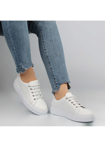 Белые демисезонные женские кроссовки 197174 Buts