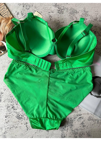 Зеленый зеленый комплект женского нижнего белья с портупеей на 4 размер, бюстгальтер и трусики Weiyesi
