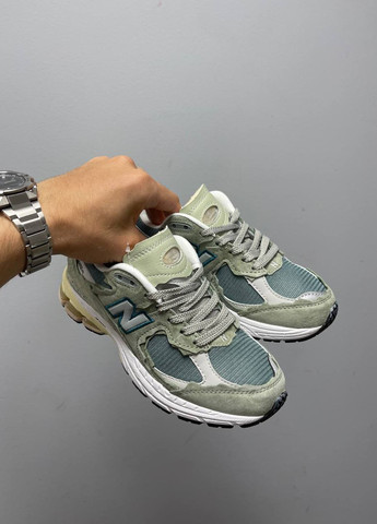 Сірі осінні кросівки жіночі, вьетнам New Balance 2002R Protection Pack Mirage Grey