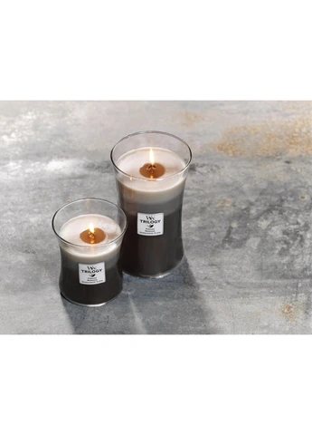 Ароматична свічка з тришаровим ароматом Medium Trilogy Warm Woods 275 г WoodWick (258333806)