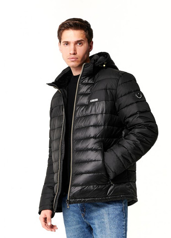 Черная демисезонная куртка с капюшоном модель ZPJV 1712