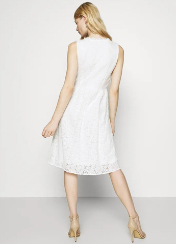 Белое платье Vila