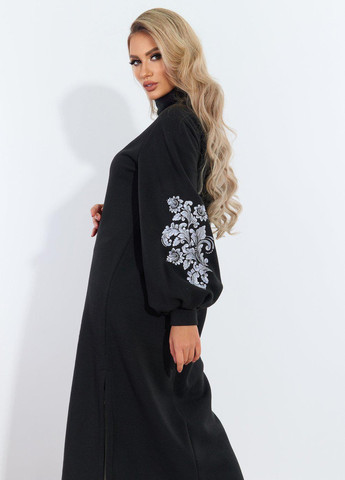 Черное сукнi норма тепле плаття з вишивкою (5479) Lemanta