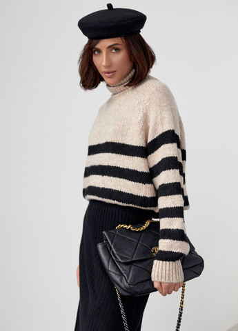 Бежевый зимний вязаный женский свитер в полоску - бежевый Lurex