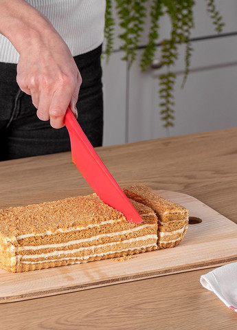 Пластиковый кухонный нож для силиконового коврика крема, торта, теста овощей и фруктов 30.5 см розовый Kitchette (274060236)